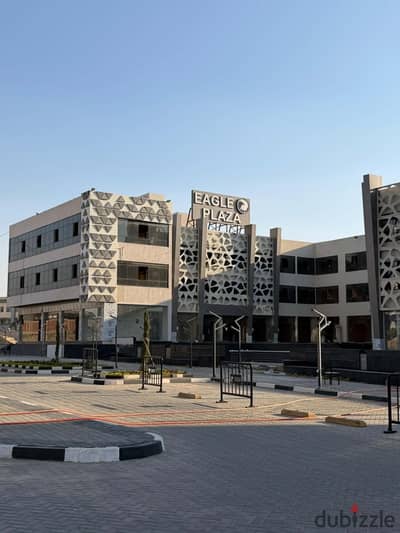 محل للبيع في ايجيل بلازا جاهز علي التشغيل