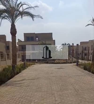 فيلا ريسل استلام فورى مباشرة على التسعين الجنوبى فى بالم هيلز التجمع الخامس
