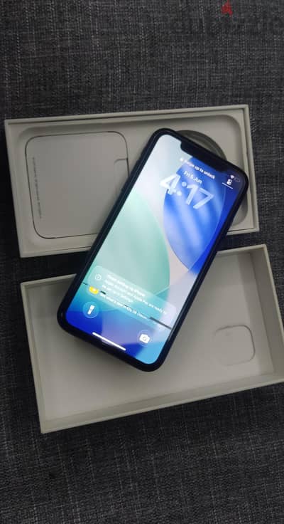 Apple - iPhone 11