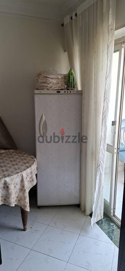 ديب فريزر  كريازي ٨ ادراج