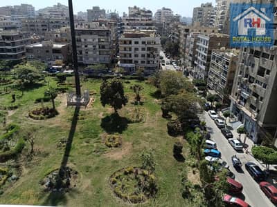 شقة للبيع فيو مفتوح  بموقع مميز ميدان الحجاز – شارع الحجاز – مصر الجديدة بالقرب من جميع الخدمات .