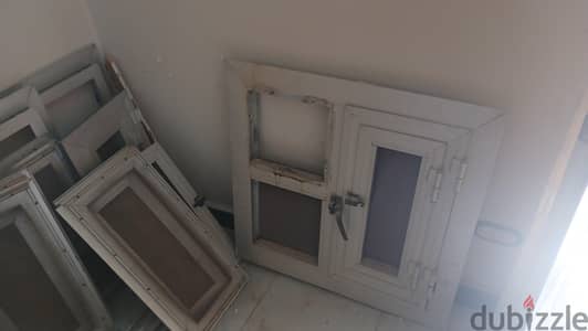 عدد ٣ شبابيك وباب المونتال
