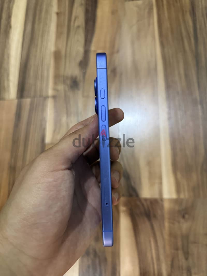 Apple - iPhone 16 4