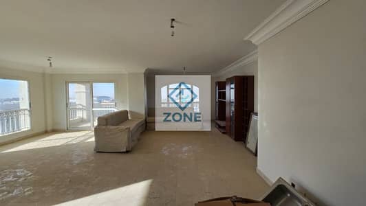 Apartment for sale in Madinaty B1, Model 500, area 253 square meters.