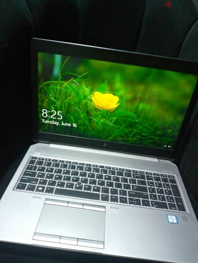 ZBook G5 i7 8850H Ram 16 quadro 4G DDR5 hard 512SSD