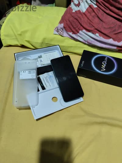 فيفو V40 lite