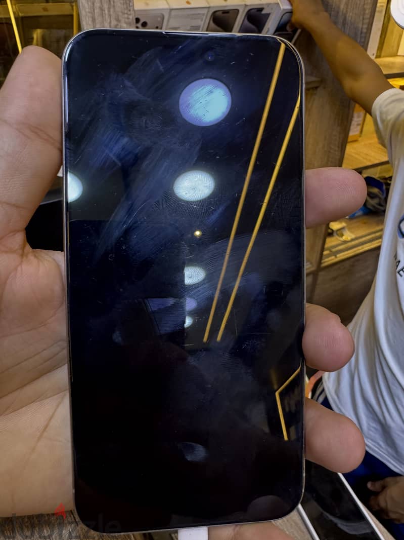 Apple - iPhone 14 Pro 3