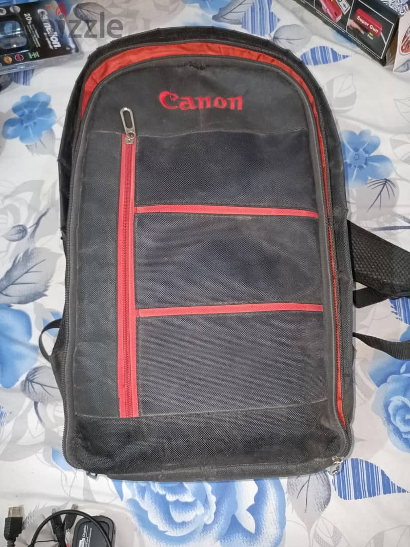 كانون D1200 6