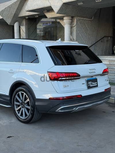 Audi Q7 2021
