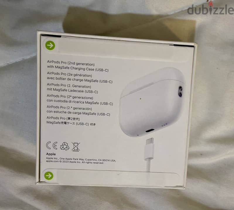 New Apple AirPods Pro 2 USB-C Original 1