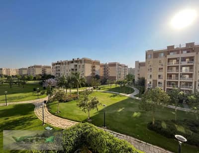شقة فندقية أول سكن للإيجار في B7 – فرش راقٍ مكيفة بالكامل