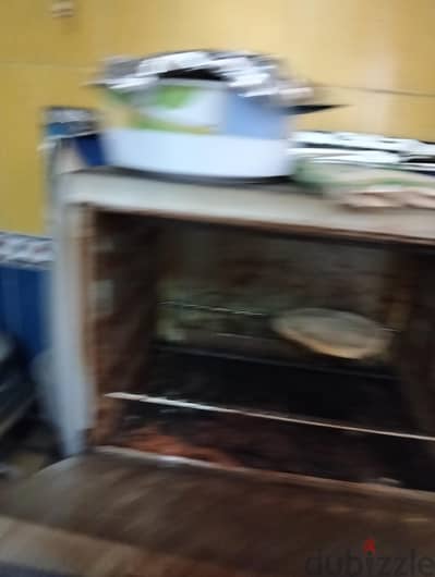 فرن كوميتيل مستعمل وبعمل بحاله جيده