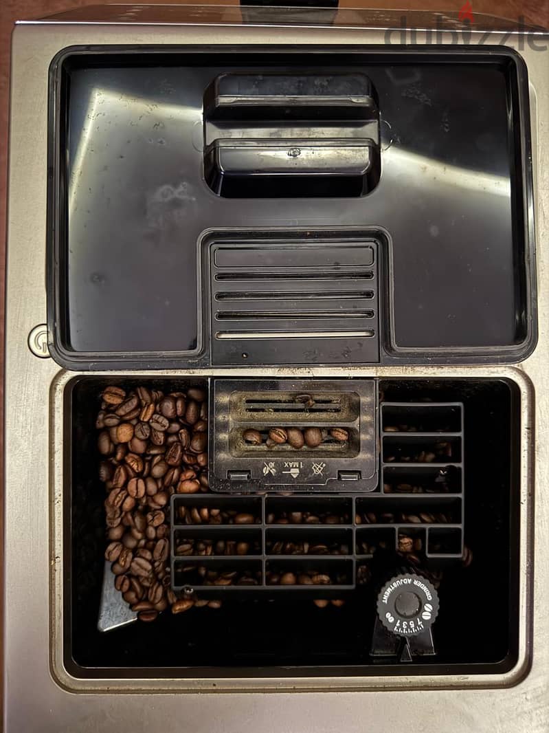 coffee machine De'Longhi 6