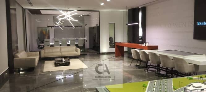 مركز طبي 345 م للايجار متشطب بالتكيفات_ في ميفيدا_ بالقرب من هايد بارك و سوديك ايستاون _التجمع الخامس
