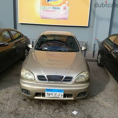 دايو لانوس 2001
