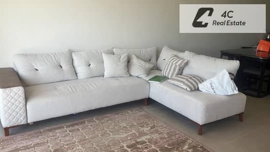 باقل من سعر الماركت استلم سينيور شاليه تشطيب كامل بالفرش ريسيل فوري في Hacienda Bay – الساحل الشمالي Open view جاهز للمعاينه و السكن