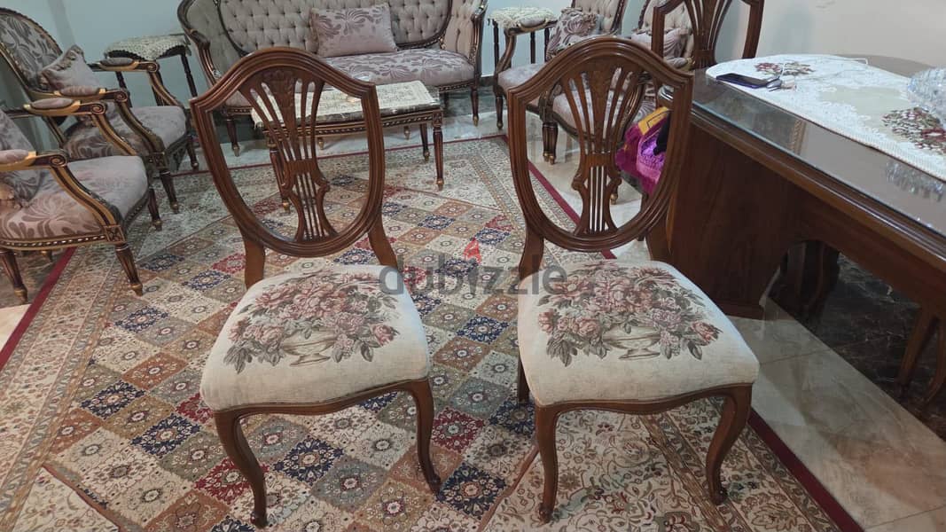 Dinning room 1