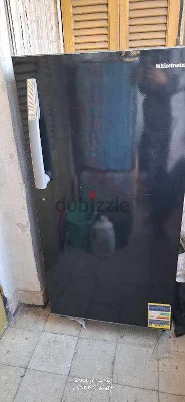 ديب فريزر الكترو ستار