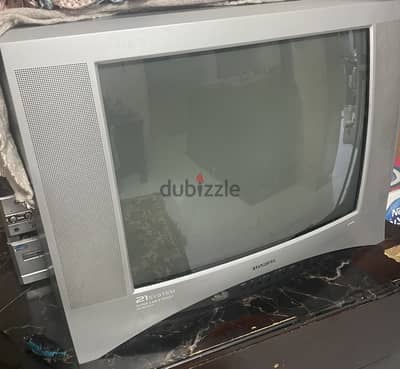 تلفزيون 21 بوصه بالرموت الأصلي لم يستخدم نهائيا