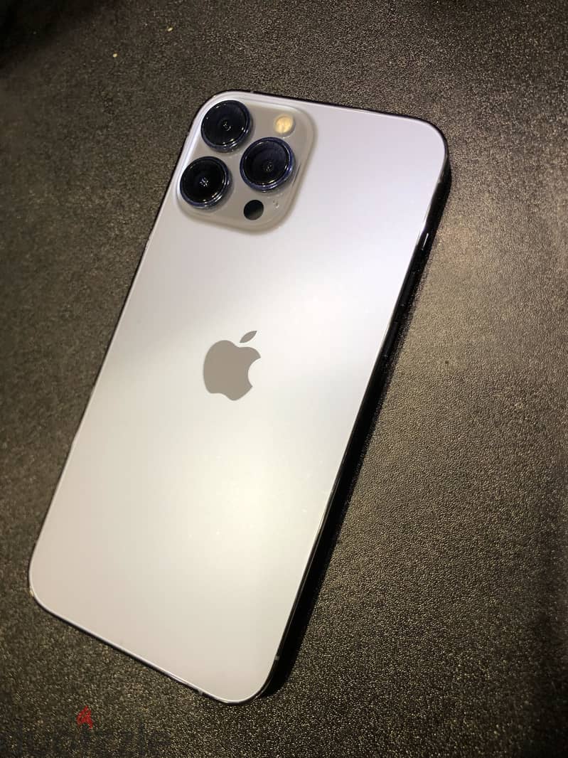Apple - iPhone 13 Pro Max 1