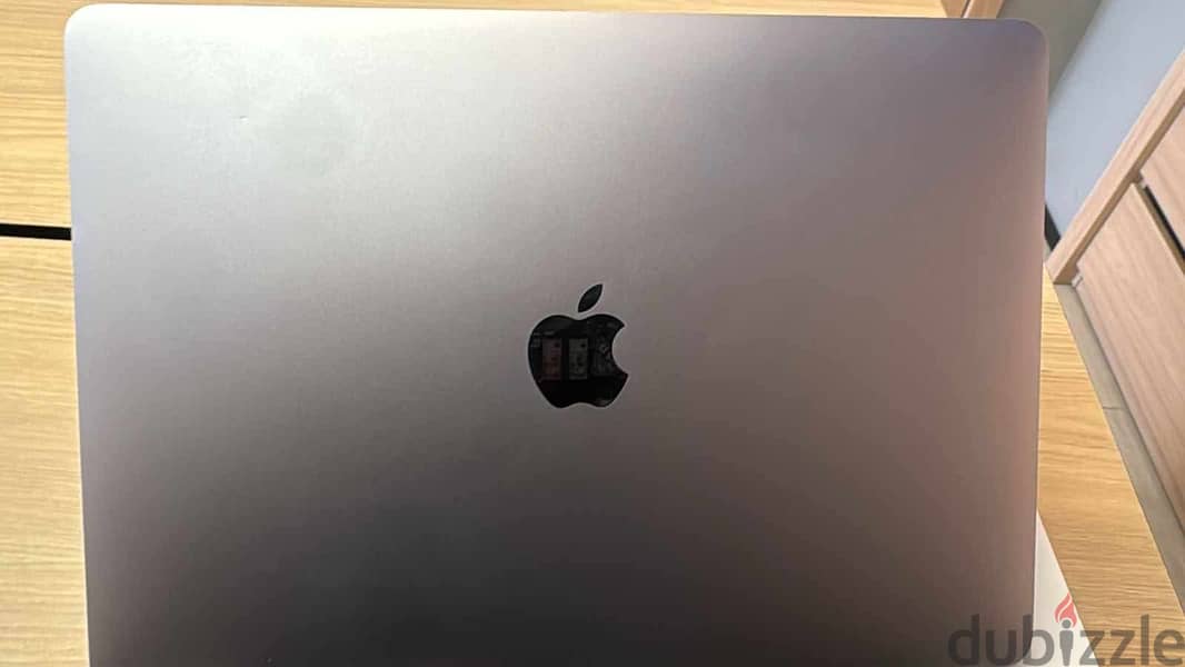 macbook pro m2 2