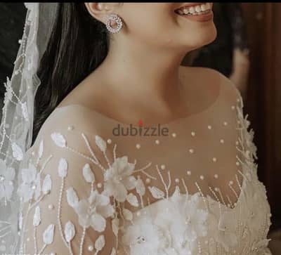 Dress with the veil