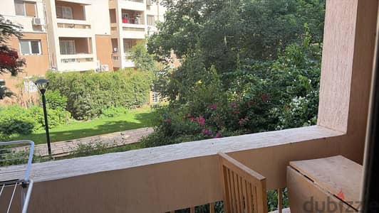 مدينتى b11 شقه للبيع