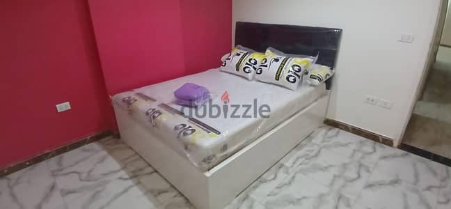 سرير جديد بالمرتبه سوست منفصله  جديده