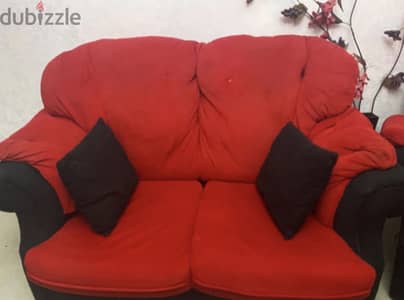 انتريه مودرن كامل + ترابيزة وسط زجاج + 4 بوف + بوف سحارة للتخزين