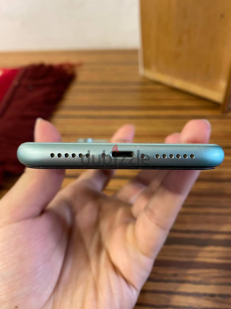 Apple - iPhone 11 3
