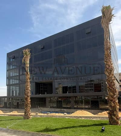 مكتب إداري لإعاده البيع بأقساط في ليك فيو بوتيك القاهره الجديده  Lakeview Boutique New Cairo