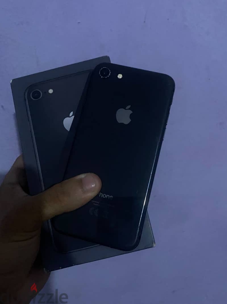 Apple - iPhone 8 1