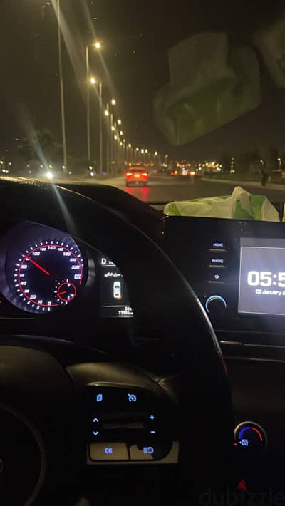 مطلوب سياره للايجار من المالك عقد مدة سنة