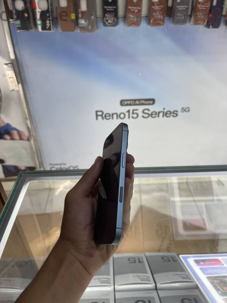 Apple - iPhone 16 4