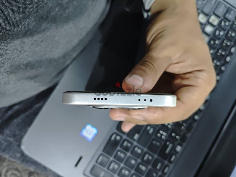 Xiaomi Redmi Note 15 Pro 5G 4