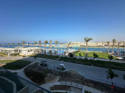 Address Beach Resort Marassis —