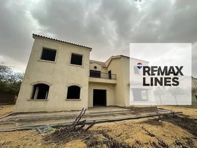 Villa rare cat for sale in Madinaty model U standard color stunning view of the golf directly
