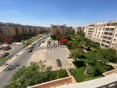 One of the finest apartments in my city 82m fourth floor garden view and street private finishing with natural gas