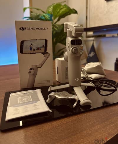 DJI OSMO 7 Gimbal For Mobile