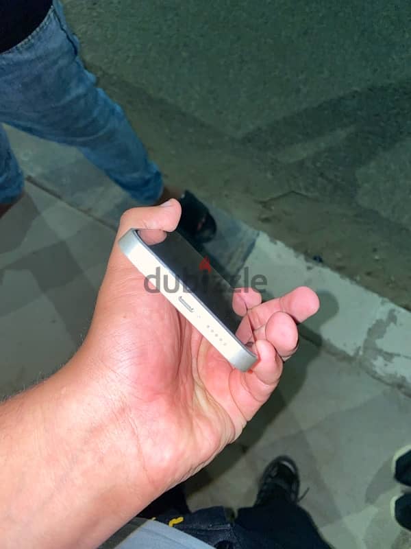 IPHONE 13 3