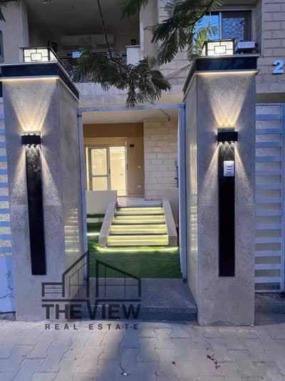 Ground Floor Apartment with Landscaped Garden for Sale in El Hadaba – Ultra Super Lux Finishing