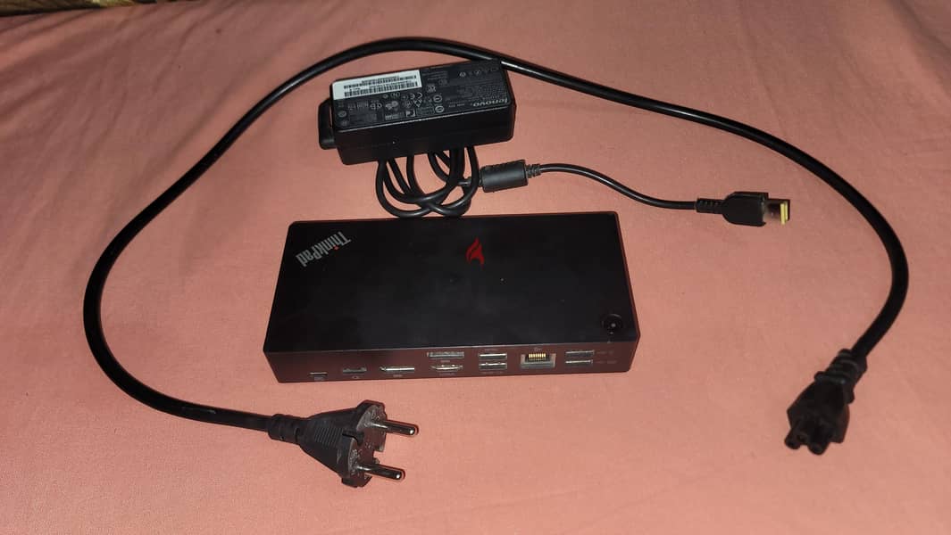 ThinkPad USB-C Dock Gen 2 5