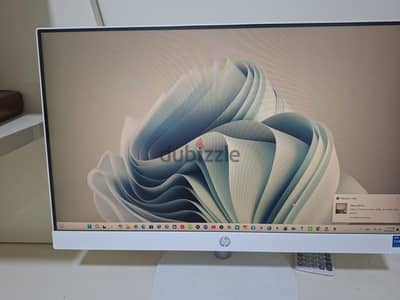 كمبيوتر اتش بى HP all in one  بحالة ممتازة 24inch