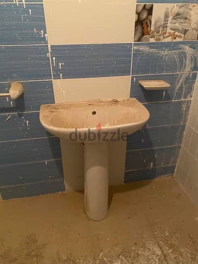 حوض وقاعده حمام كليوباترا