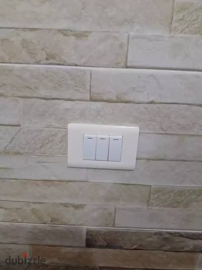 Apartment for rent in Zahraa El Maadi, Block 13, opposite Mall El Khamsin. Area: 135 sq mConsists of 3 bedrooms, 2 bathrooms, reception, and kitchen. Fl
