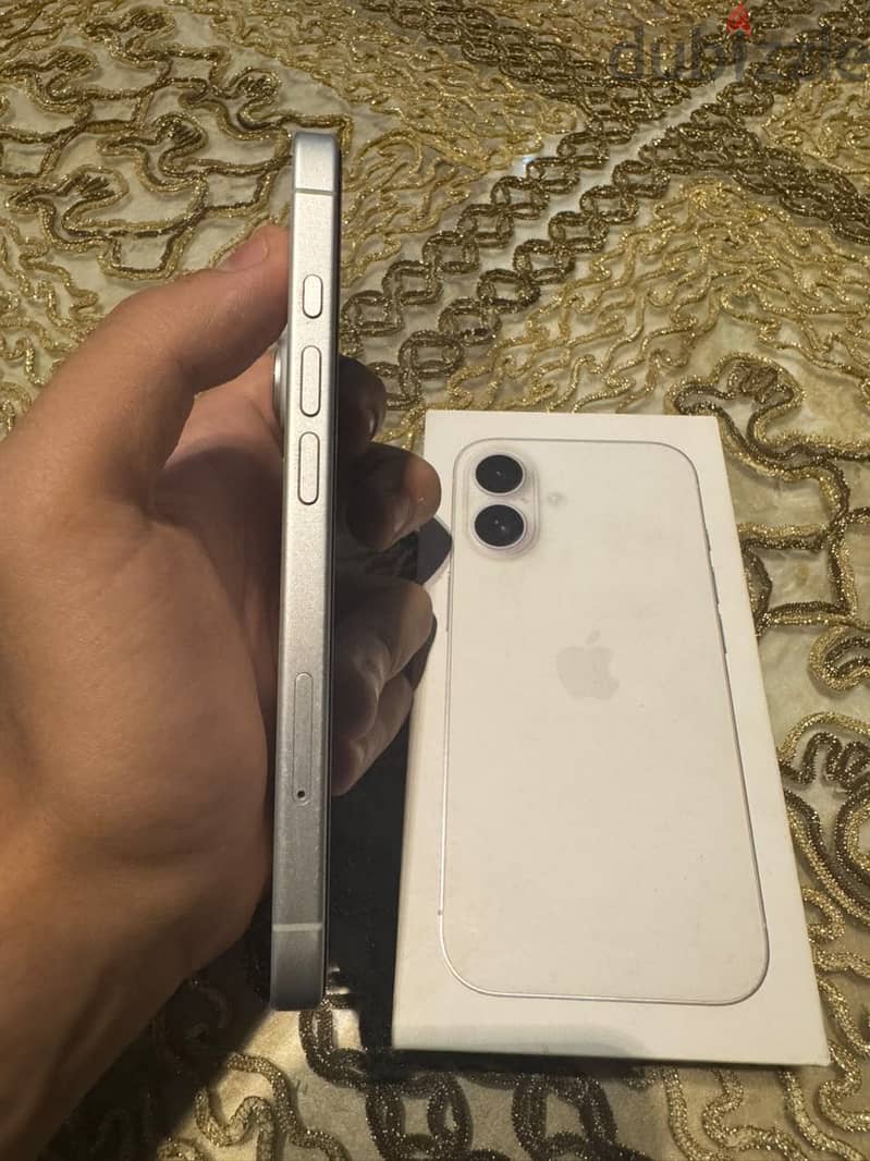 Apple - iPhone 16 2