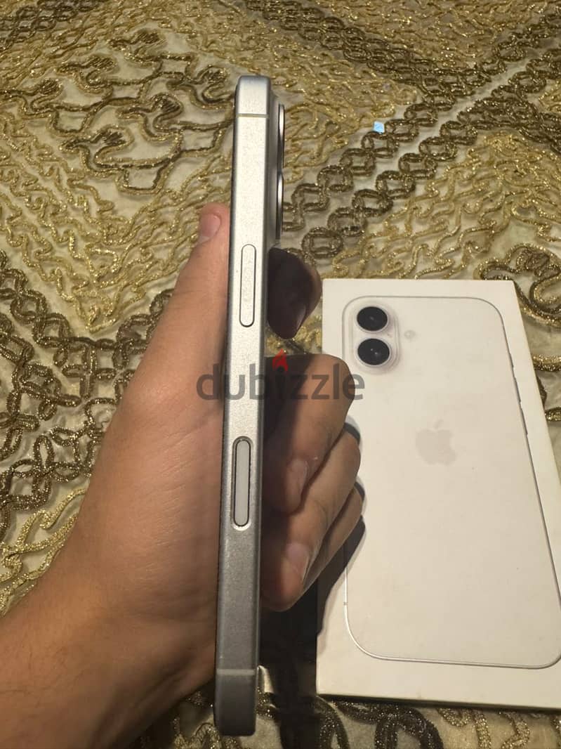Apple - iPhone 16 3