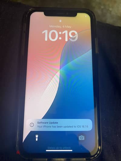 Apple - iPhone XR