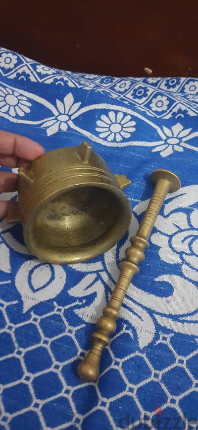 هون نحاس صغير حاله ممتازه