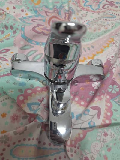 خلاط حمام